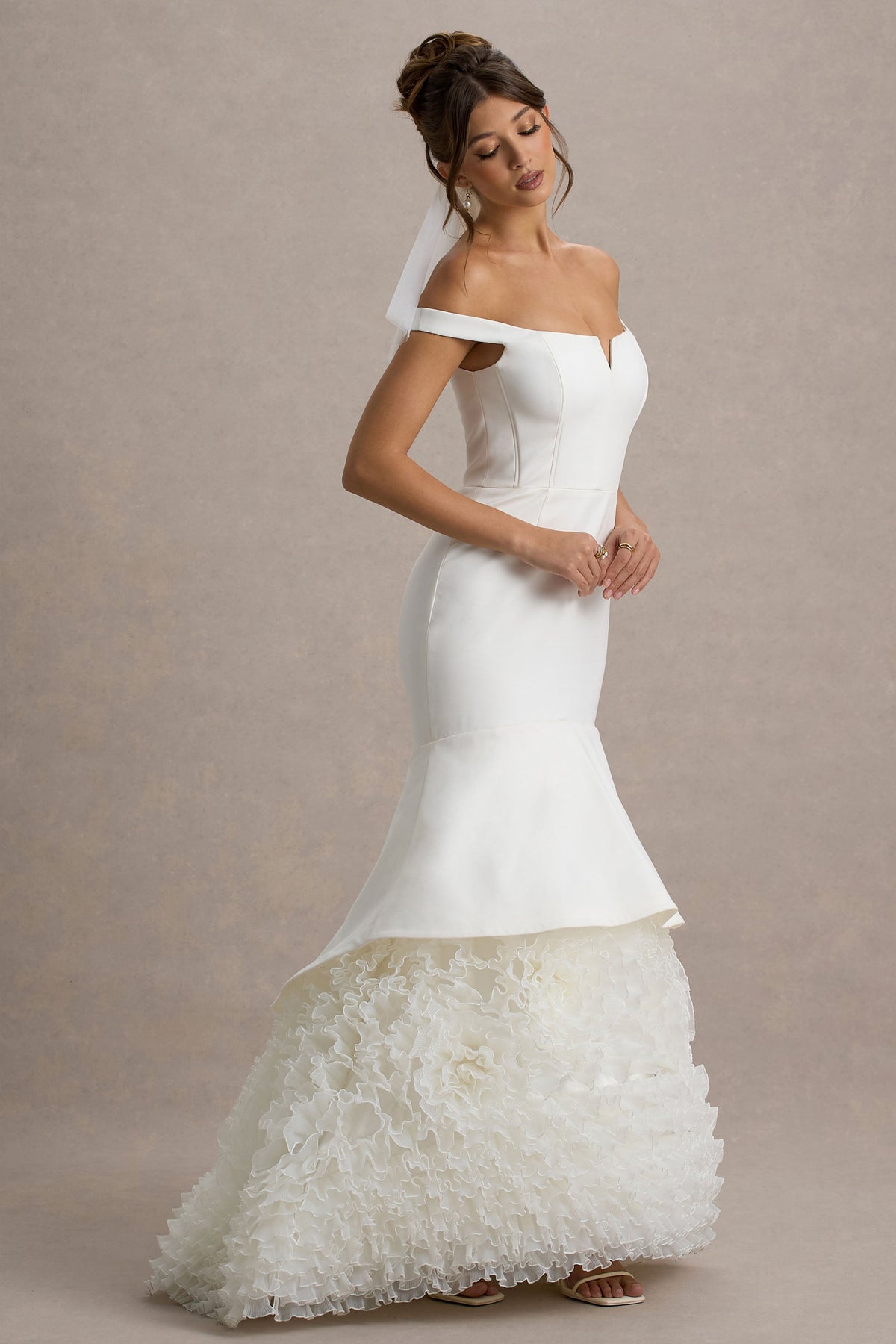 The Greatest | Weiße und cremefarbene Bardot-Maxikleid mit Tüllrock