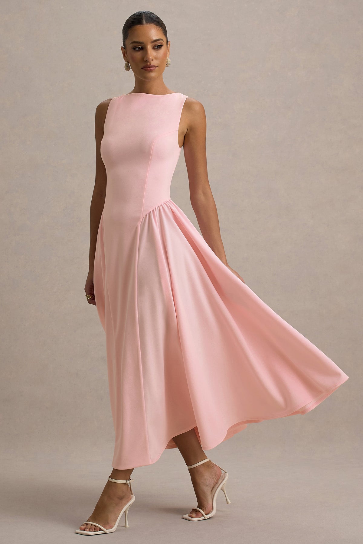 Muriel | Rosa Midi-Kleid mit Bootsausschnitt und voluminösem Saum