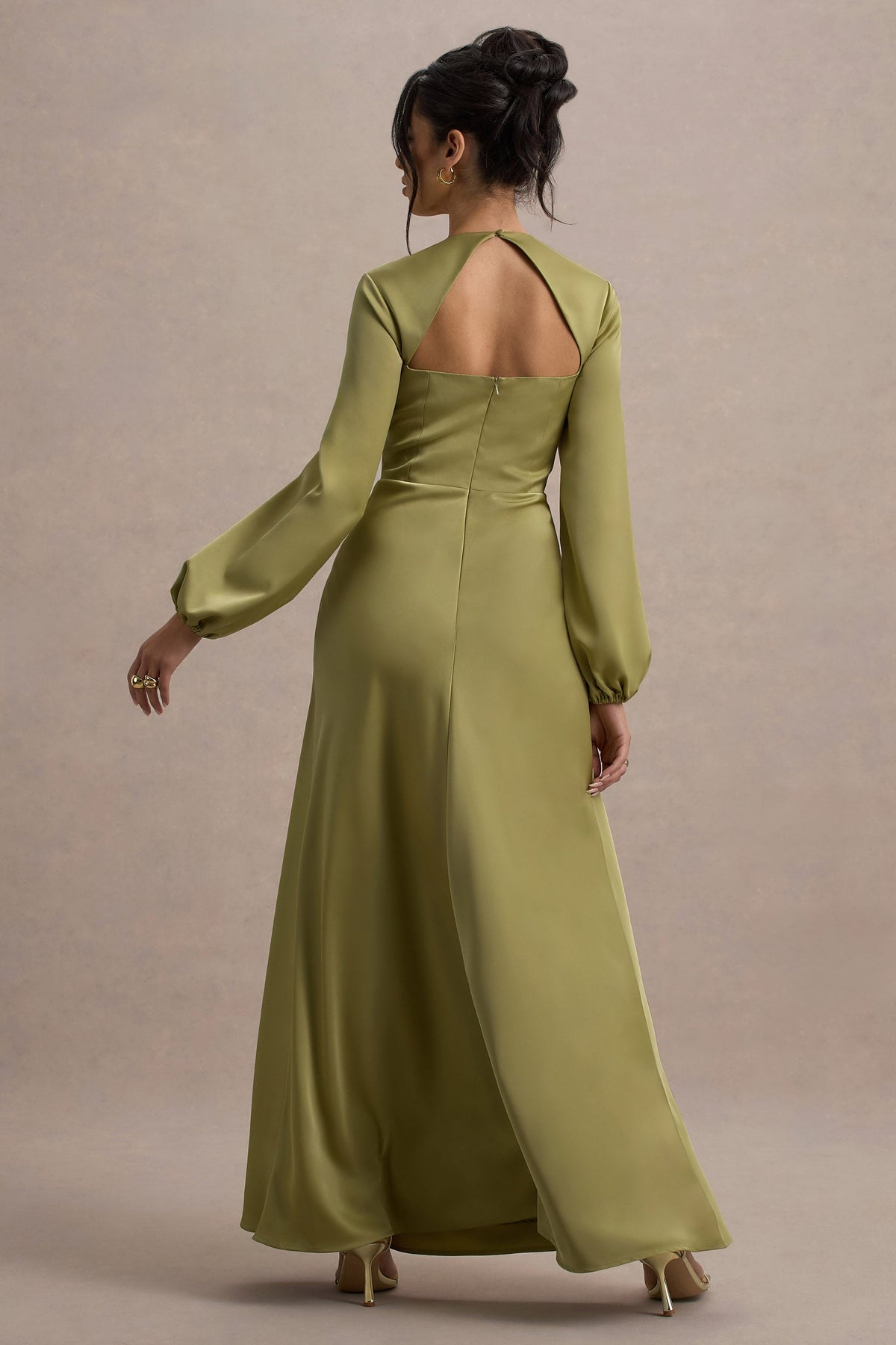 Crawley | Hellgrünes Satin-Maxikleid mit Puffärmeln