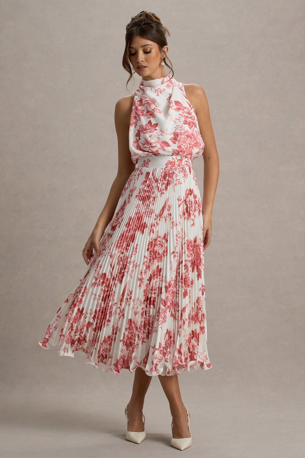 Nila | Rosa Porzellan-Druck Cowl-Neck Midikleid mit Plisseerock.