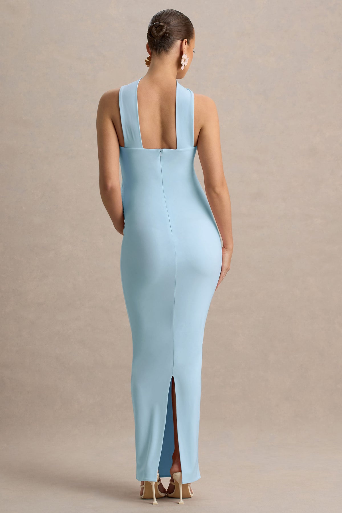 Glaze | Puderblaues Umstands-Maxikleid mit hohem Kragen