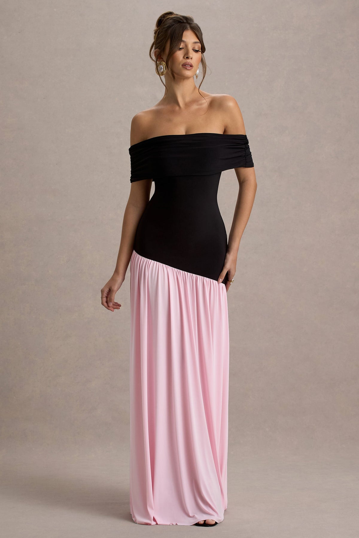 Venezia | Schwarz-Pinkes Bardot-Maxikleid mit Puffrock