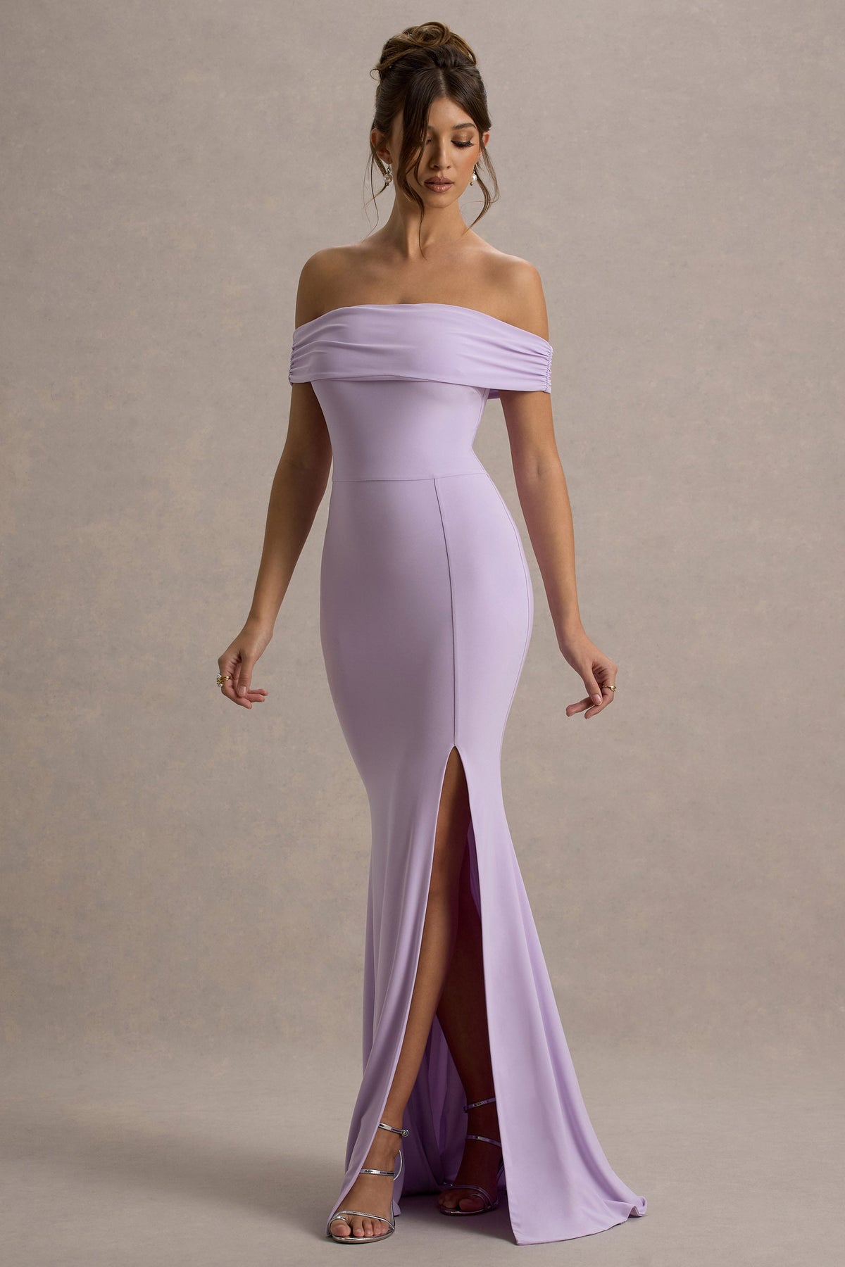 Law of Attraction | Fliederfarbenes Bardot-Maxikleid mit Drapierung und Schlitz