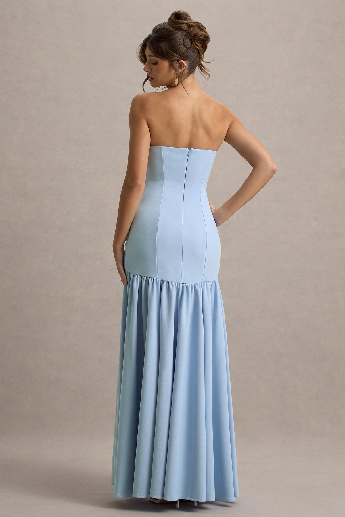 Penny | Puderblaues Bandeau-Maxikleid mit tiefer Taille